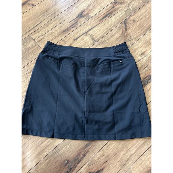 Tail Activewear size 14 black golf skort - Picture 2 of 4